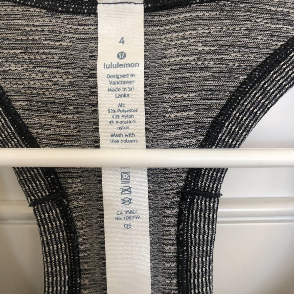 Swiftly Tech Racerback Tank Top 2.0 - Picture 4 of 5